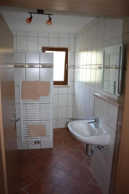 Landgasthof Haagen Schwabhausen bei Dachau Bilik gambar
